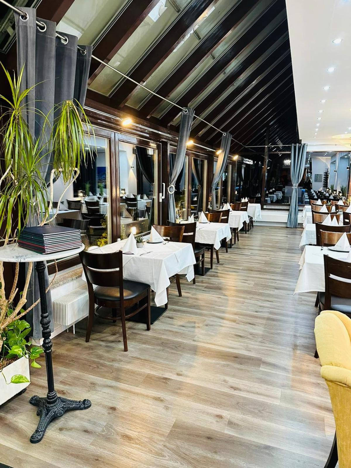 Hotel&Restaurant Olio é Pane Enzklösterle Exterior foto
